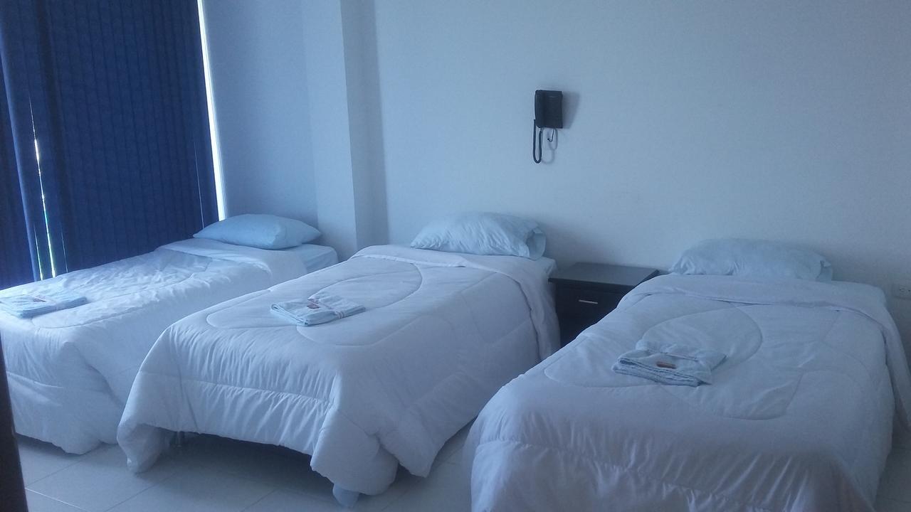 Hotel Palma Roja กรานาดา ภายนอก รูปภาพ