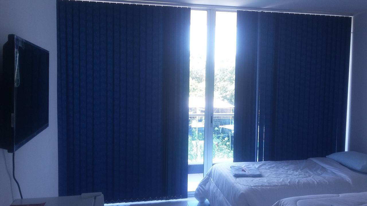 Hotel Palma Roja กรานาดา ภายนอก รูปภาพ